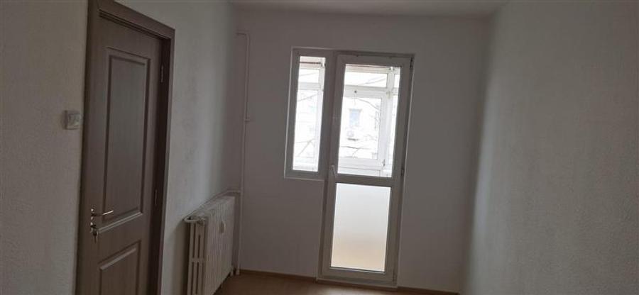 Apartament 2 camere zona Malu Rosu - 7