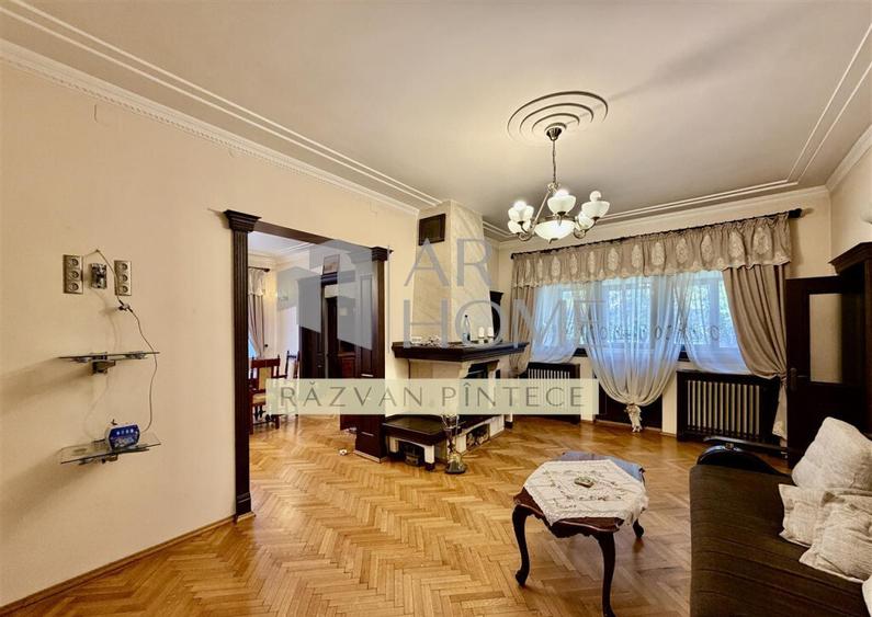 Vila D P 1E, 11 camere, Bulevard, Ploiesti - 3