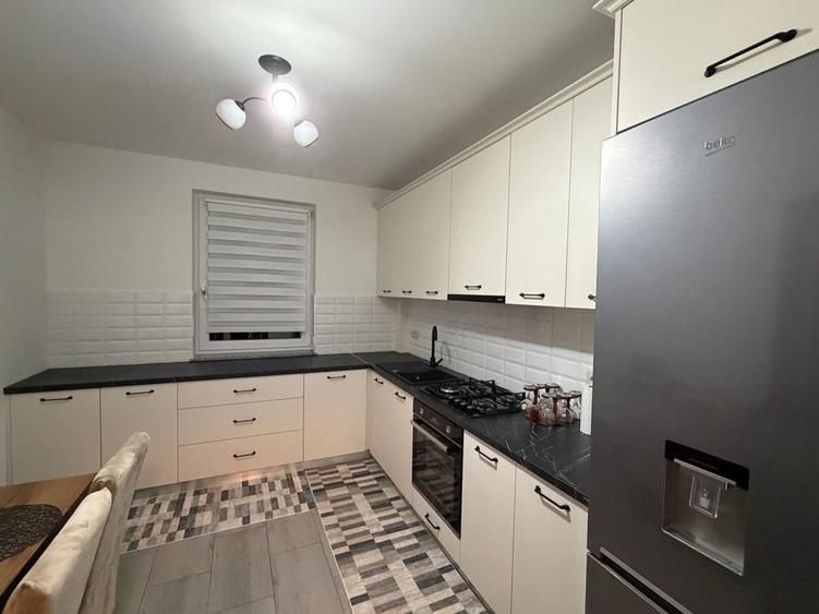 Inchiriez apartament - 8