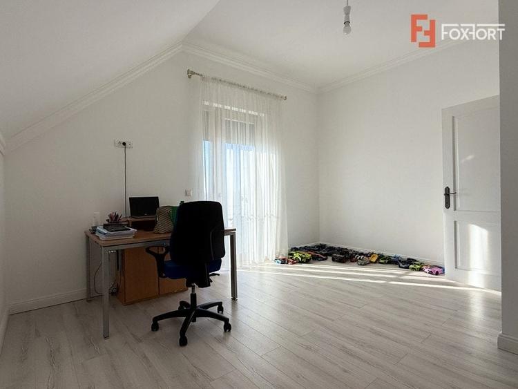 Casa individuala cu 5 camere de vanzare in localitatea Sacalaz - 12