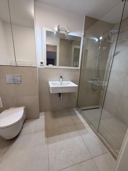 Casa spatioasa de inchiriat / vanzare in Complex Liziera de Lac - Frumusani - 8