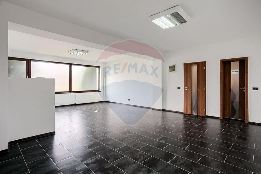 Inchiriere spatiu modern pentru birouri sau servicii, zona Subcetate - 2