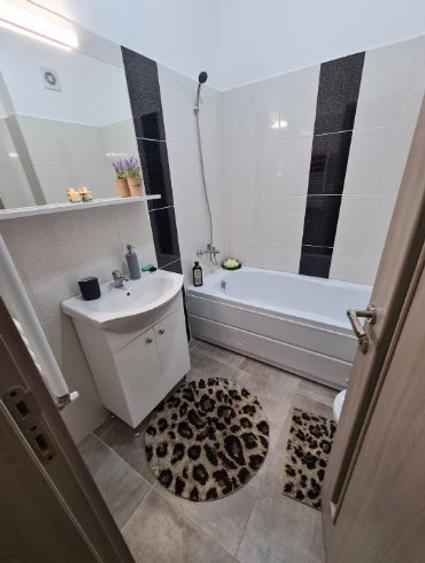 Apartament 2 camere cu loc de parcare, an 2021, Weiner Palada  - 8