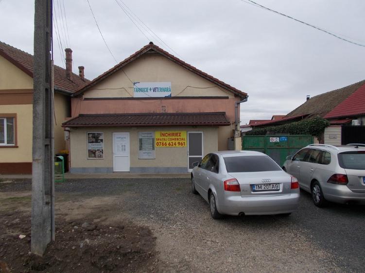 Casa cu spatiu comercial, Giarmata, 128mp util, teren 1670mp, com=0% - 1