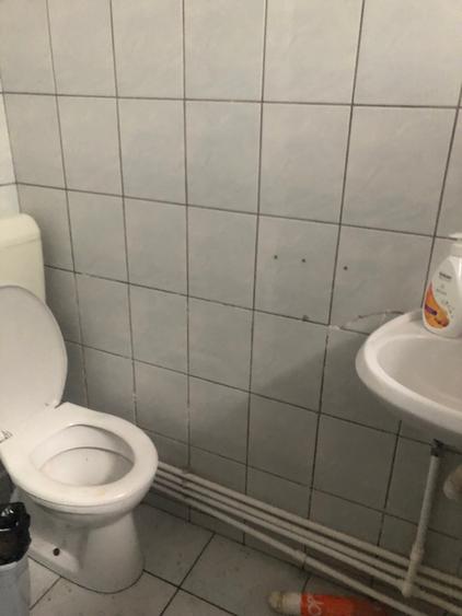 Călărași Închiriez casa Individuala parter 430 mp curte 100 mp centrală proprie - 5