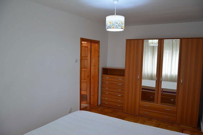 Vand apartament 2 camere zona Toamnei - 3