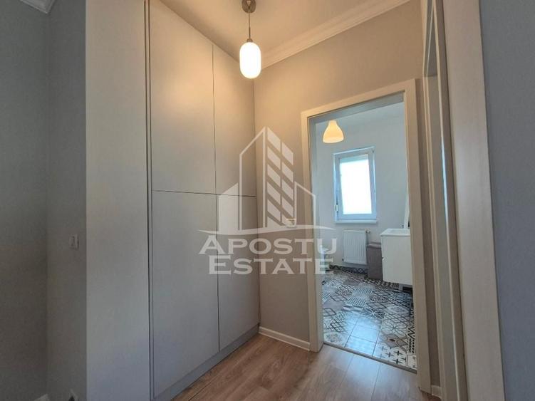 Apartament cu 3 camere, de inchiriat, loc de parcare, Giroc - 12