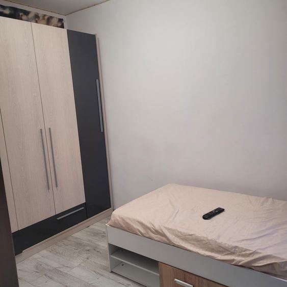 Inchiriez apartament 2 camere - 2