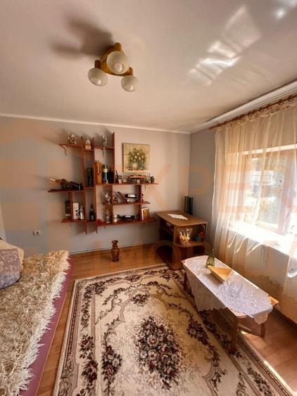 Casa de vanzare in centrul Cobadinului, COMISION 0% - 8