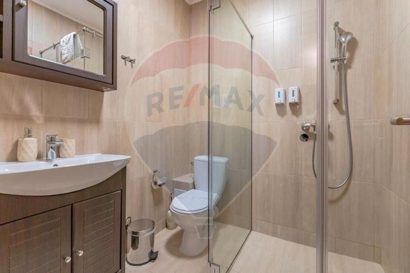 Proprietate turistică cu 14 camere, poziționare excepțională – Râșnov - 14