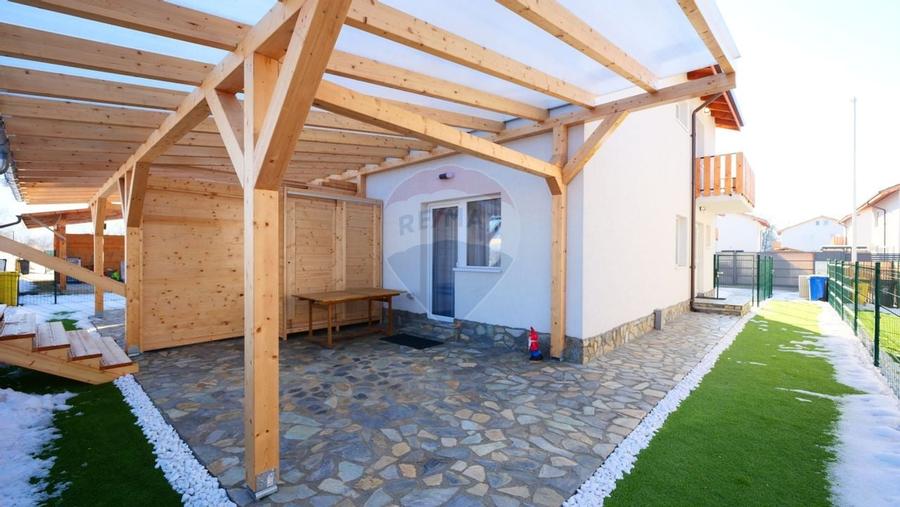 Casă / Duplex cu 3 camere de închiriat în zona Harmanului - 16