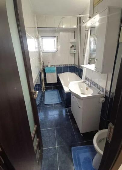 Tineretului metrou parc, BLOC REABILITAT,decomandat,6/8,AC,geam la baie,balcon. - 5