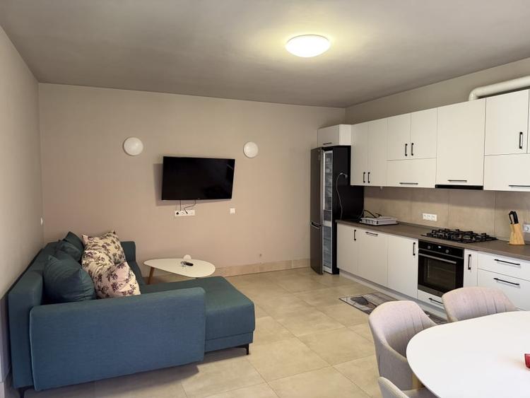 ap 3 camere 2x baii zona pictor brana et 1 terasa 10 mp - 1