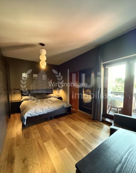 Oportunitate! Apartament 3 camere | 138mp | Etaj 2 | Ultracentral Oportunitate! Apartament 3 camere | 138mp | Etaj 2 | Ultracentral