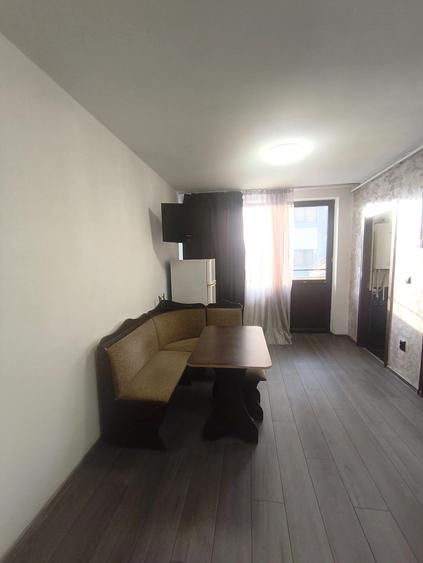 Piața Sudului / Berceni – Studio - 380 EUR - 4