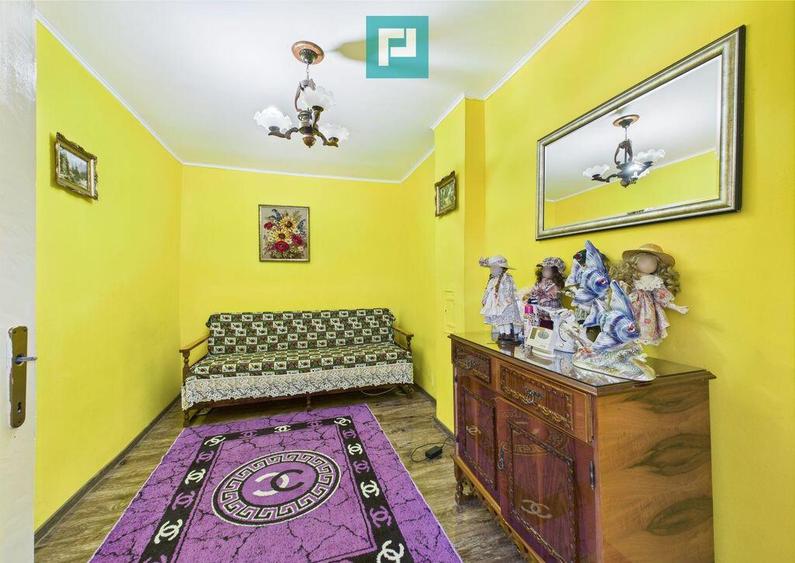 Casa cu 4 camere in Parneava - 9