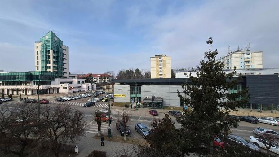 Apartament 3 camere Onesti. Super Pret! - 3