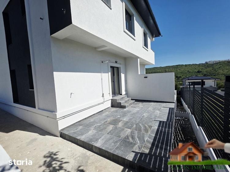 Casă cu 4 camere cu Teren 265 Mp în Rediu