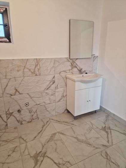 Sanmihaiul Roman - Casa individuala cu 4 camere si bucatarie inchisa - 4