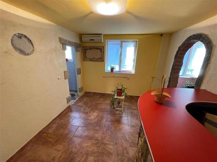 Apartament cu 2 camere de vanzare zona 23 August Tulcea - 2