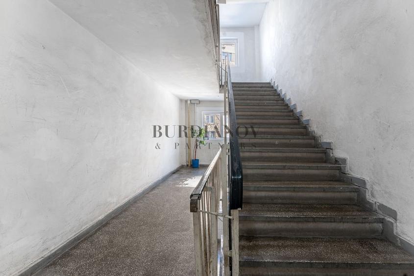 Apartament cu 3 camere - Șoseaua Berceni 21- Metrou Piața Sudului - 18