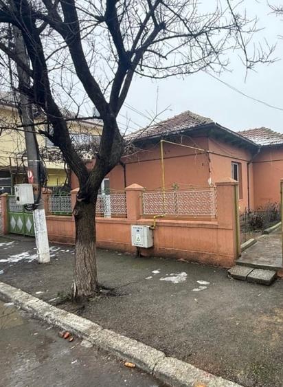 Casa de vanzare Medeea 370 m deschidere 14 - 1