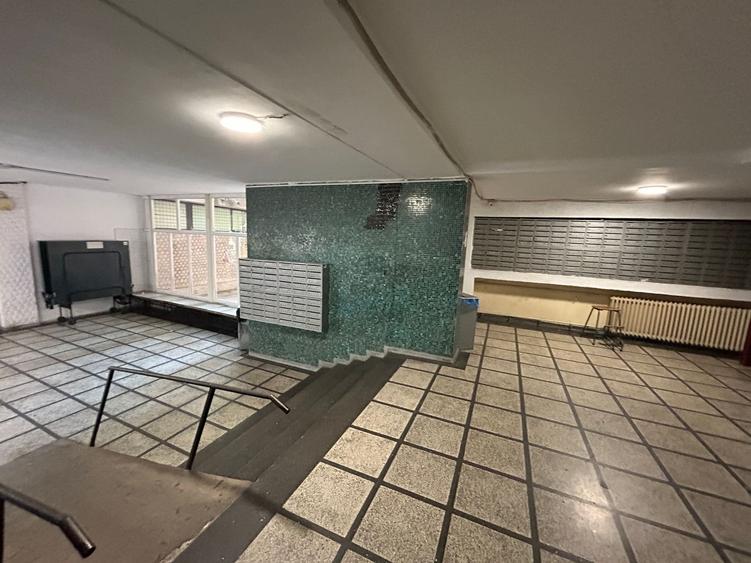 Garsoniera Titan 30 Mp Etaj 9 Instalatii Schimbate 7 Min Metrou - 11