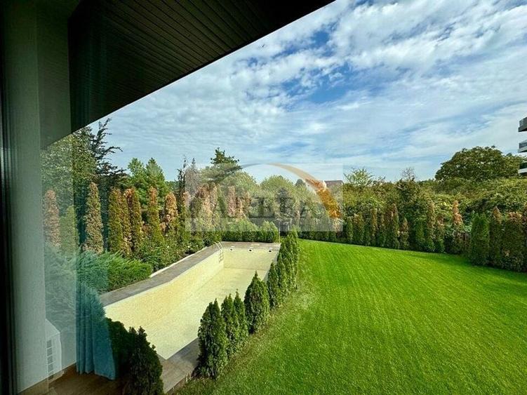 Vila lux de vanzare in cel mai dorit complex din Erou Iancu Nicolae-locatie rara - 15
