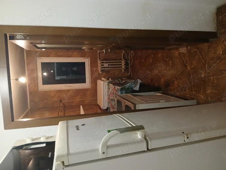Particular,persoana fizica Vind apartament 2 camere et 5 din 10 Luica - 3