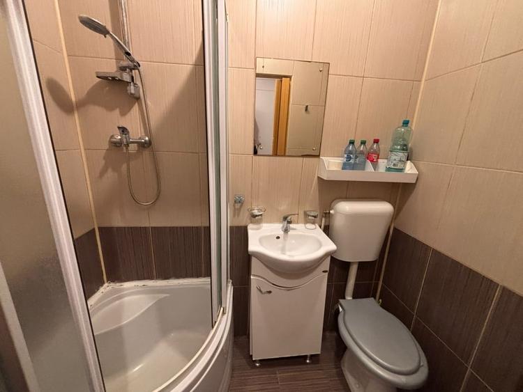 Garsoniera 22mp, etaj 1-zona Tractorul - 8