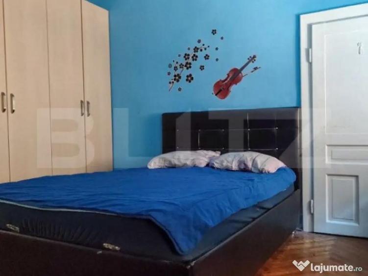 Casa Piata Sfatului compusa din apartament 3 camere, garsoni - 2
