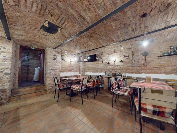 LIVE! Restaurant+terasa, Centrul Istoric - Piata Unirii, Brasov - 9