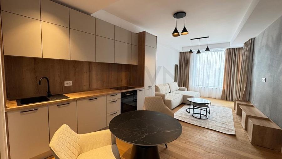 Apartament cu 2 camere semidecomandat, mobilat în Iancu Nicolae