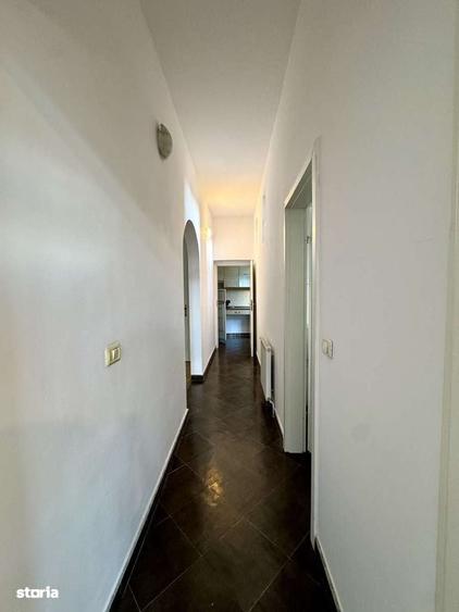 Apartament cu 3 camere semidecomandat în Ultracentral