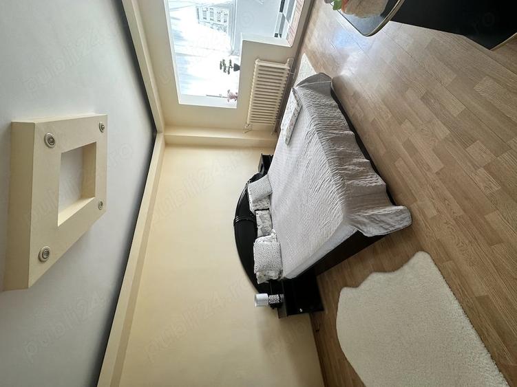 Apartament cu 3 camere decomandat în Dristor
