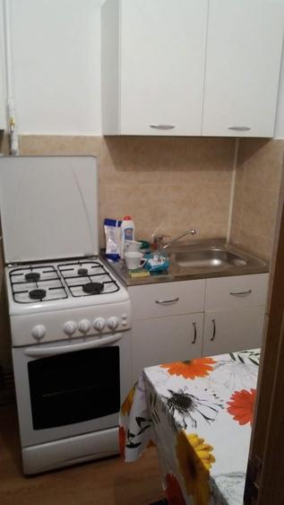 Garsonieră decomandată în Central