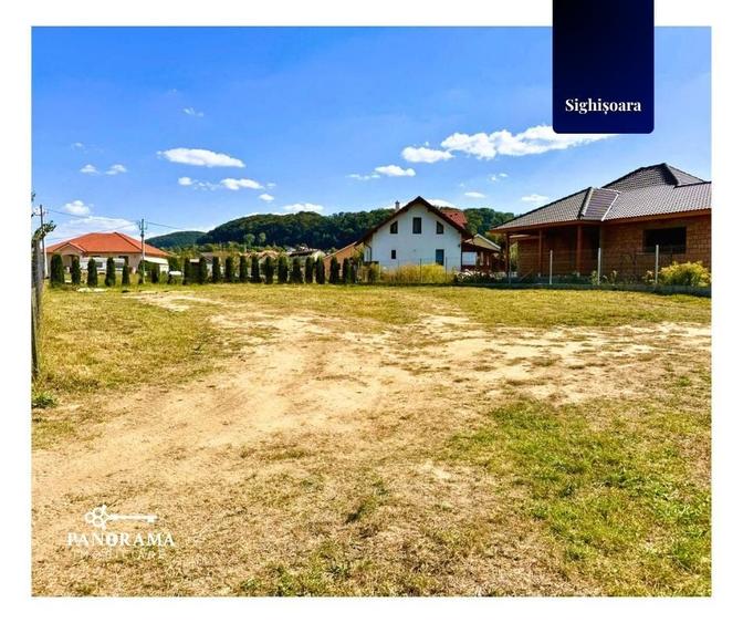 Teren Construcții intravilan de 593 mp, în Nord-Est