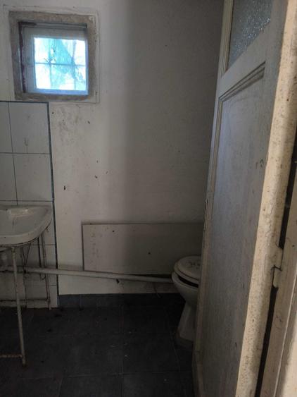 Casă cu 3 camere în Central