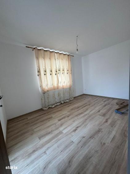 Casă cu 4 camere cu Teren 360 Mp în Cornetu