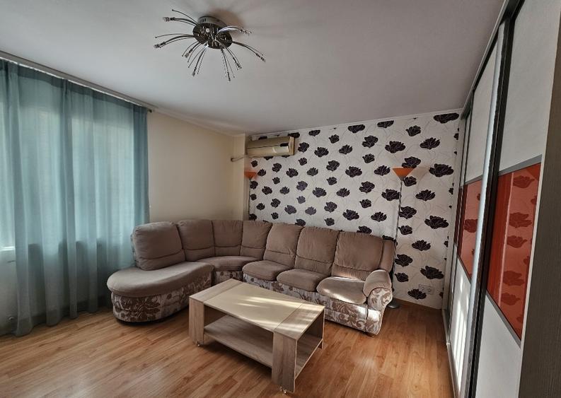 Apartament cu 2 camere decomandat, mobilat în Energia