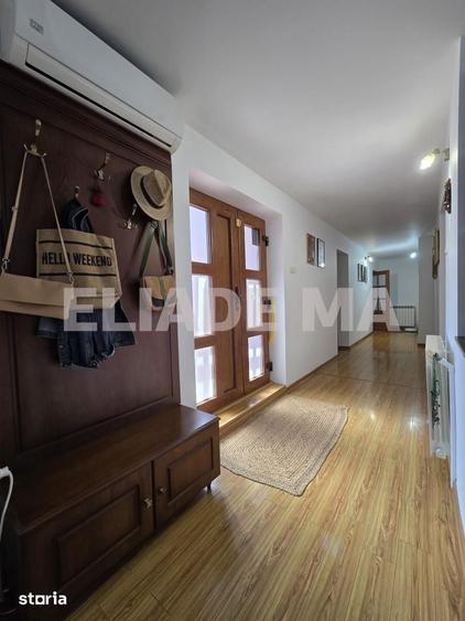 Casă cu 4 camere cu Teren 706 Mp în Tuzla