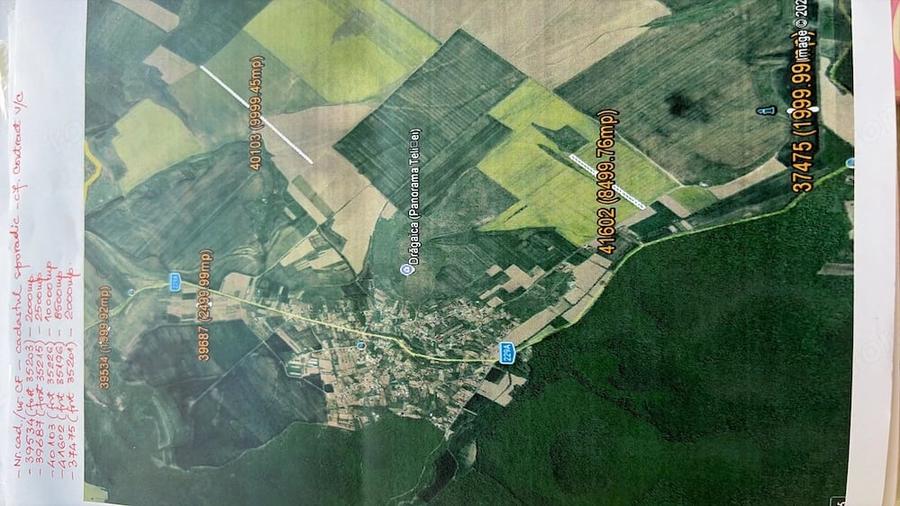 Teren de 25000 mp, în Central