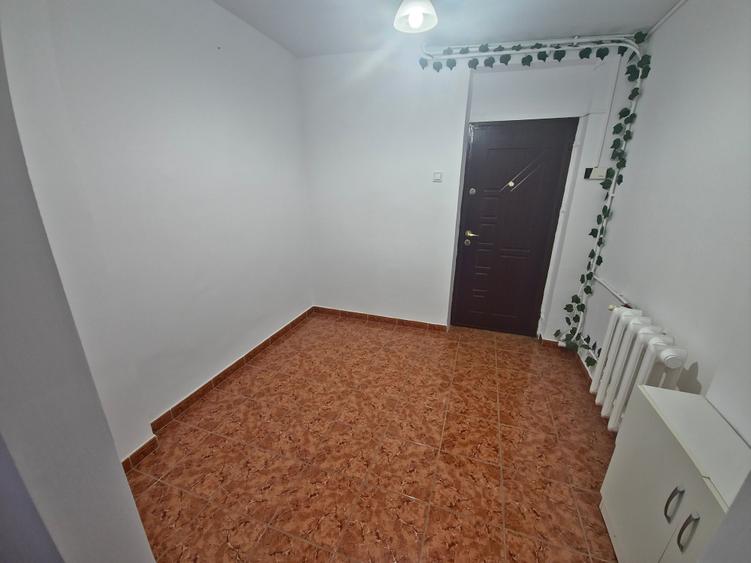 Centru Tomis Mall – spațiu birouri 49 mp, termen lung - 2