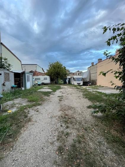 Teren intravilan sector 1 de vanzare,Calea Grivitei - 7