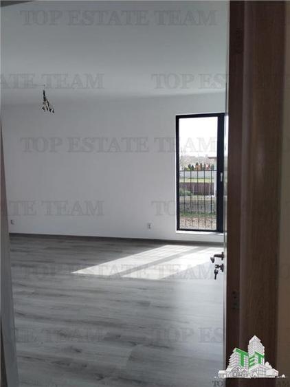 Vila individuala cu 5 camere,  2 terase, 4 locuri de parcare,350mp teren imprejm - 6