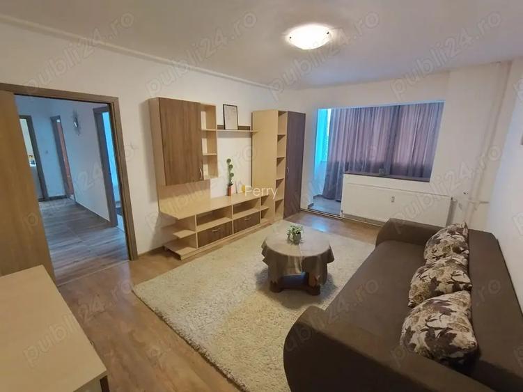 Ofer spre inchiriere, Ap. 3 camere Decomandat, Confort 1 Ofer spre inchiriere, Ap. 3 camere Decomandat, Confort 1