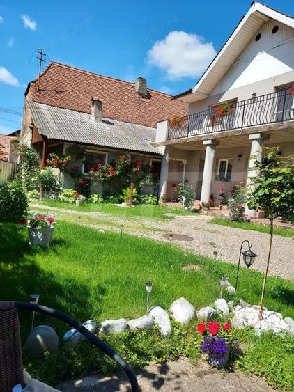 BLITZ propune spre vanzare casa individuala in Livezile, situata la strada 8arii - 13