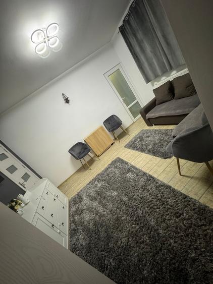 Apartament intr-un cvatruplex - 1