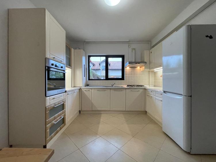 VILA P+1 COMPLEX GATED COMMUNITY SEMI MOBILATA OTOPENI-ODAI LANGA PENNY - 3