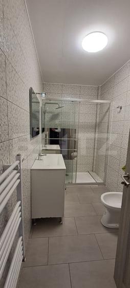 Apartament cu 3 camere, 55 mp, cu balcon si parcare, in zona Lidl - 8